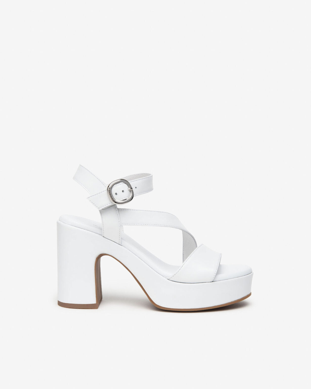 NeroGiardini Sandali donna in pelle
Variante 707|Colore Bianco Art.E410400D
