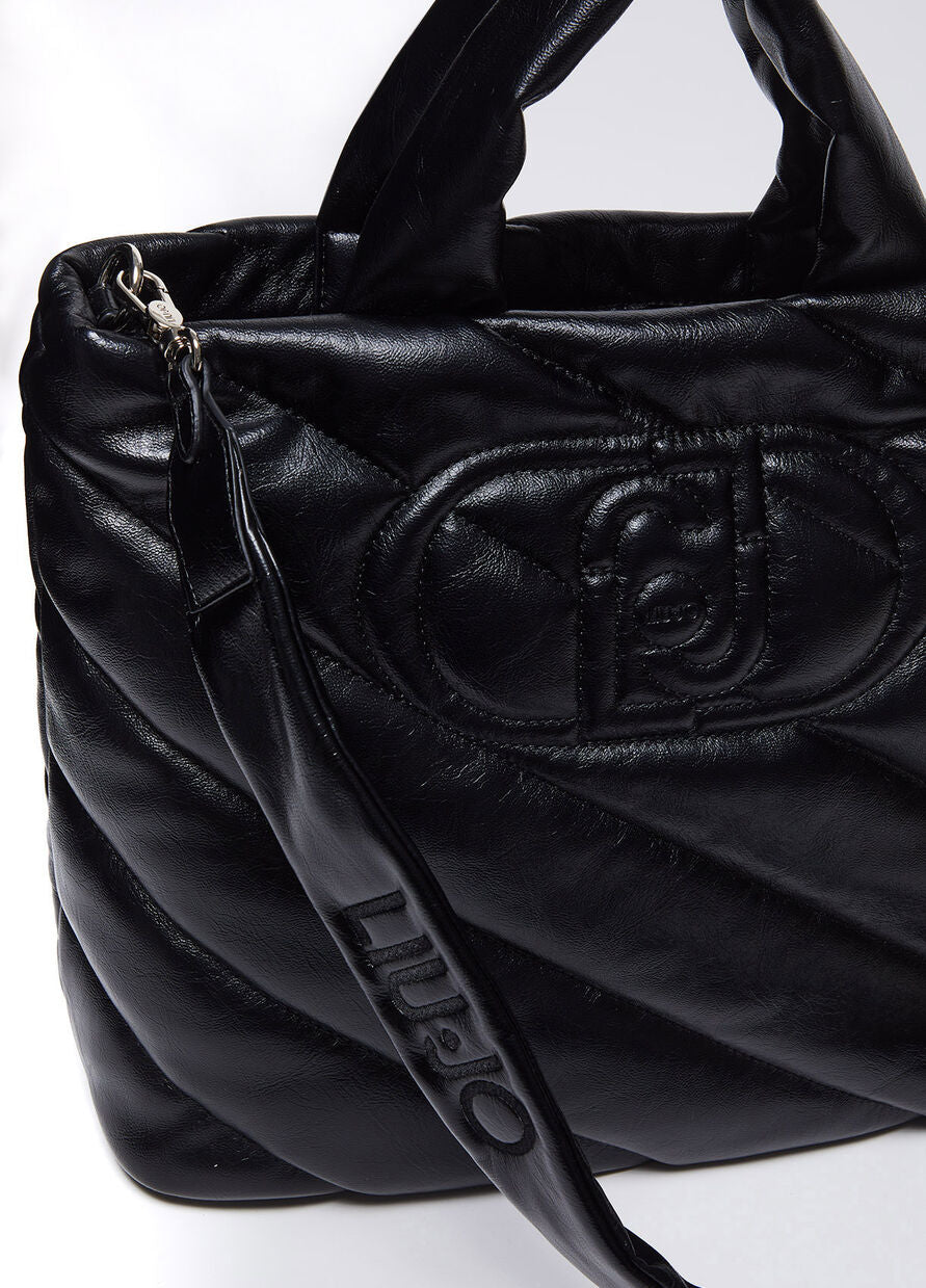 Liu jo N. ARTICOLO
AF4139E002222222T.U.
Shopping bag glossy matelassé nero