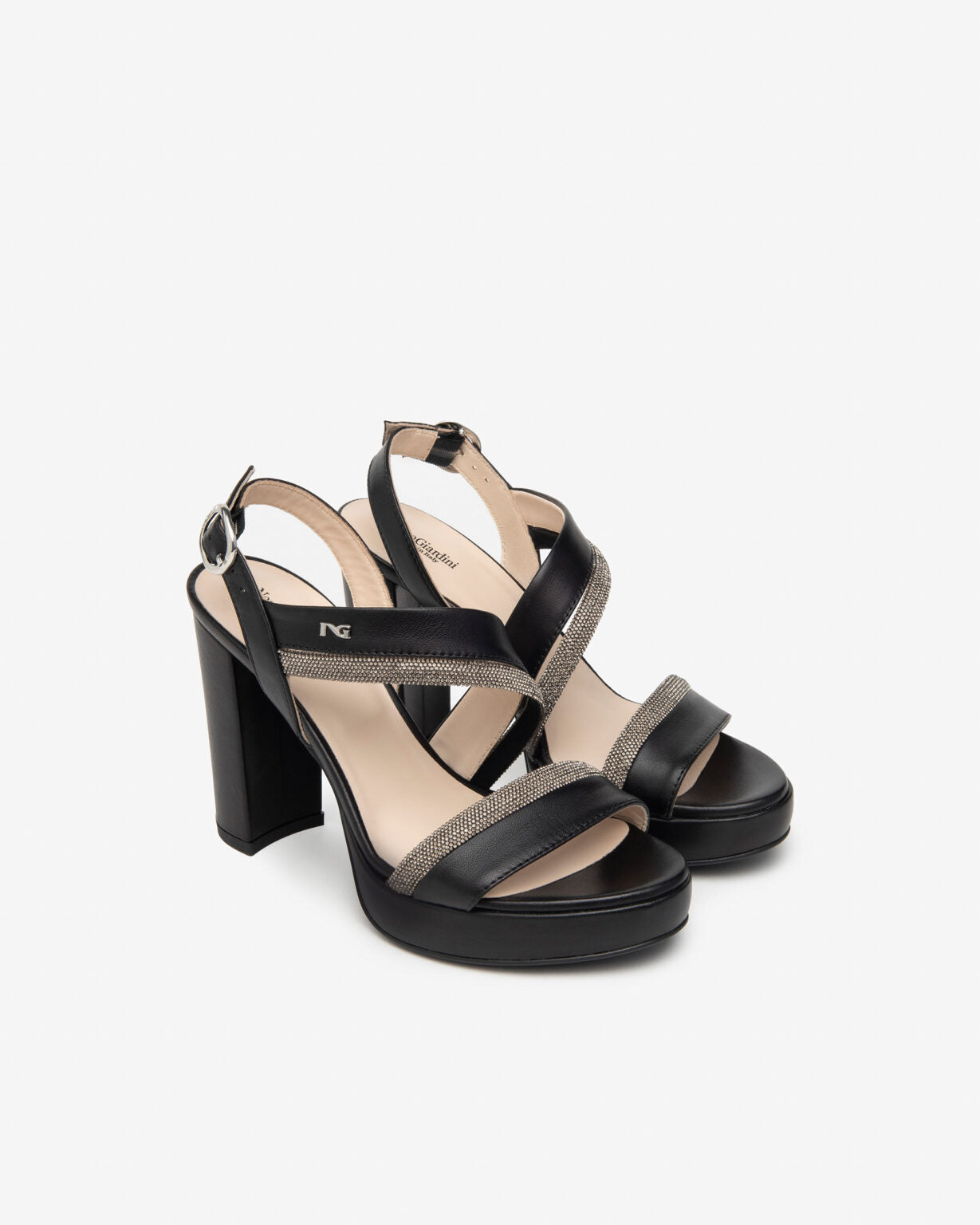 NeroGiardini Sandali donna in pelle
Variante 100|Colore Nero Art.E410220D