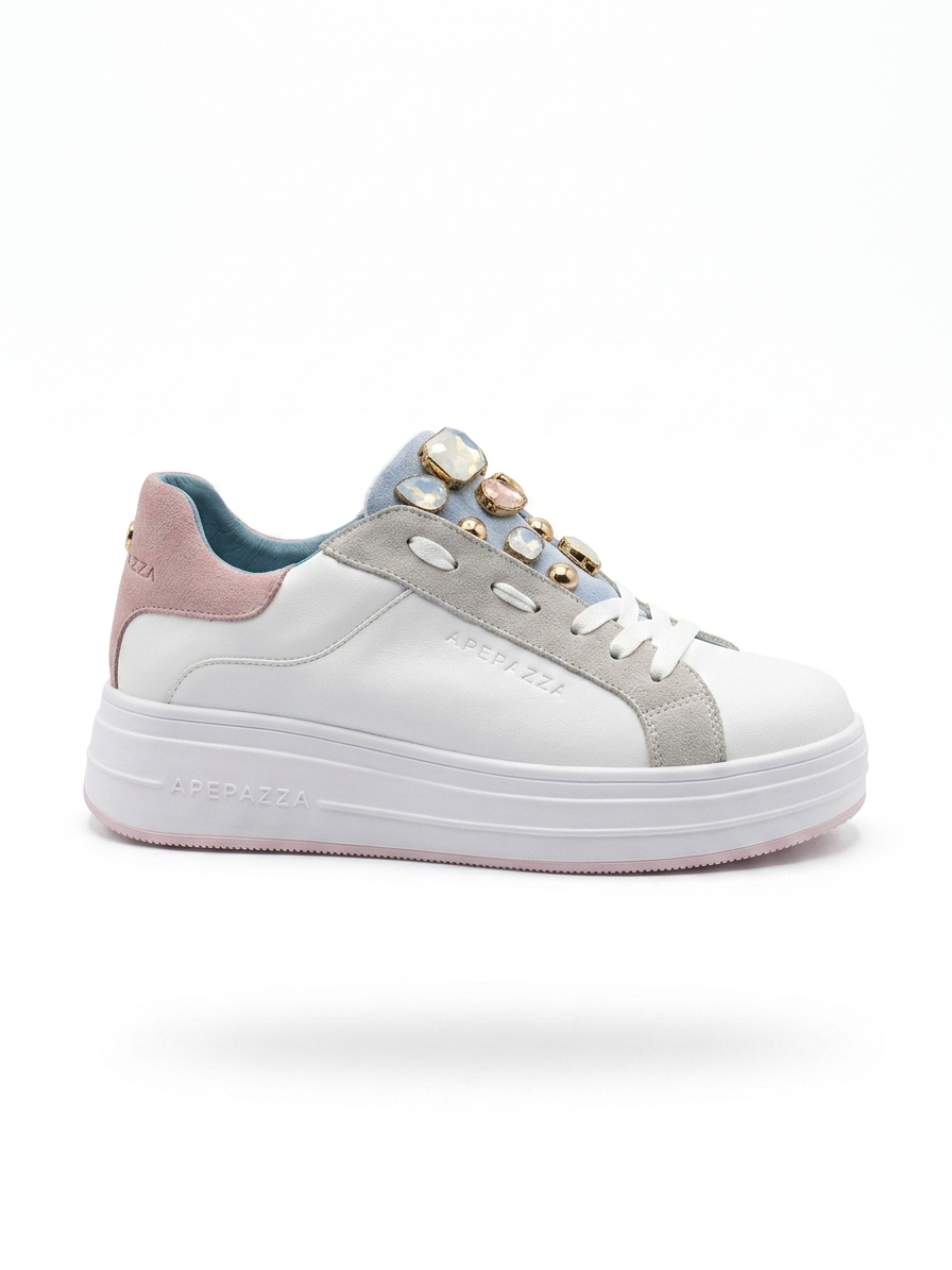 Apepazza modello Lia con tomaia bianca e inserti in camoscio rosa e azzurro