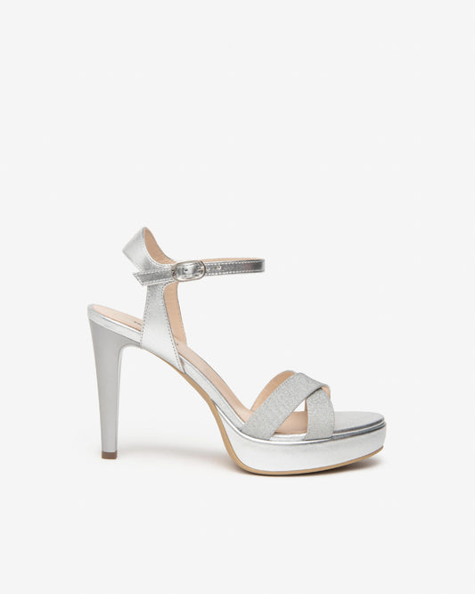 NeroGiardini Sandali donna in pelle e materiale tecnico
Variante 700 | Colore Argento Art.E410102DE